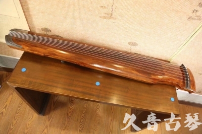 黔南布依族苗族自治州●久音古琴  ●今日推荐20230605  [断纹仲尼式]