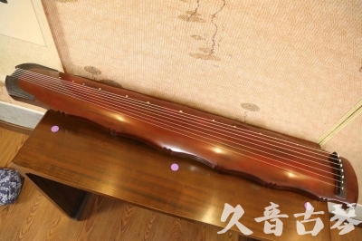 黔南布依族苗族自治州●久音古琴  ●典藏系列 20230807 [红洒金竹节]