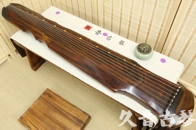 黔南布依族苗族自治州●久音古琴  ●今日推荐  20240110[断纹伏羲式]（斫琴师力荐）