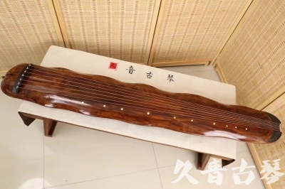 黔南布依族苗族自治州●久音古琴  ●今日推荐 20240621 【断纹蕉叶】
