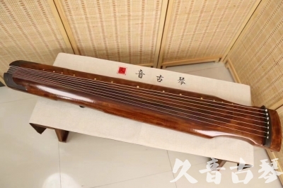黔南布依族苗族自治州●久音古琴  ●今日推荐 20240913 [断纹仲尼式]